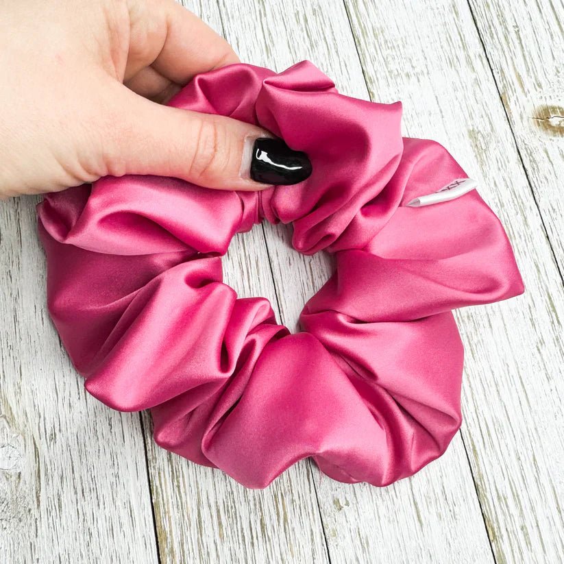 Chouchou en Satin - RetroChicScrunchies™ - Rose Fuchsia - Planete Coiffure