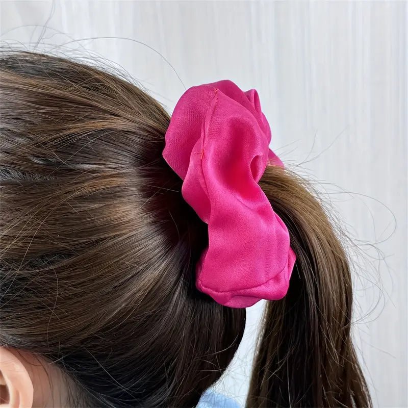 Chouchou en Satin - RetroChicScrunchies™ - Rose Fuchsia - Planete Coiffure